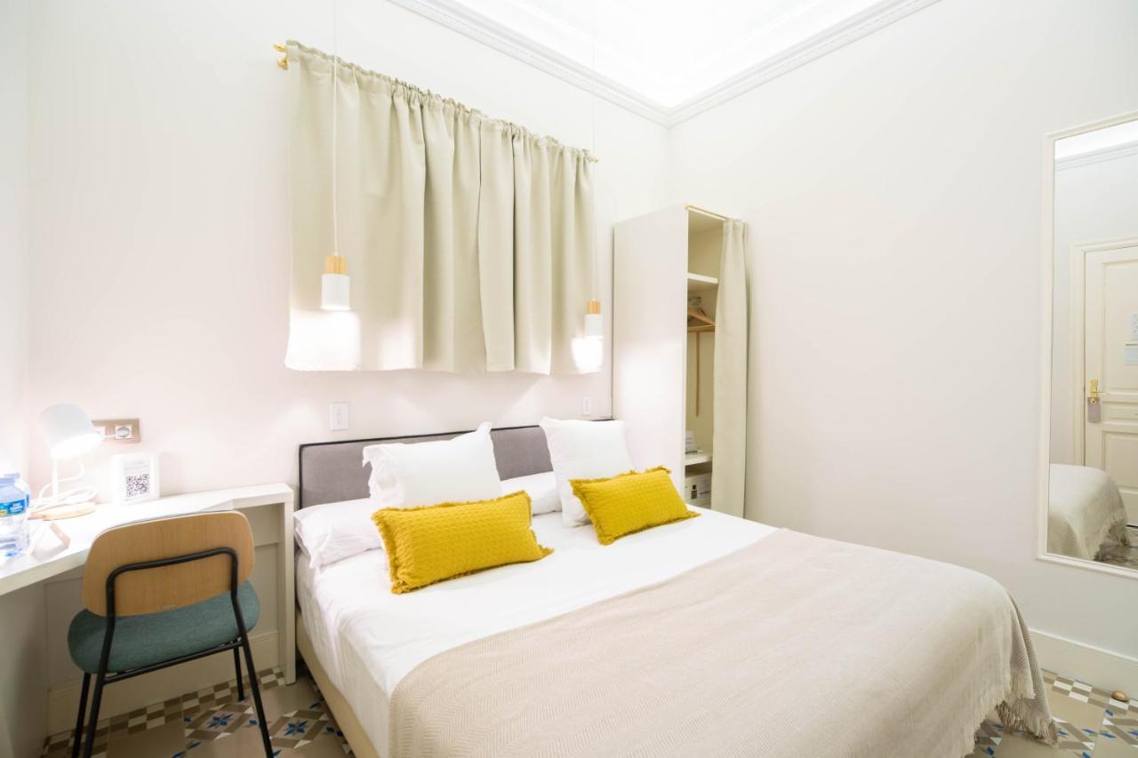 Feelathome Casa Bertrand Barcelona Exterior photo